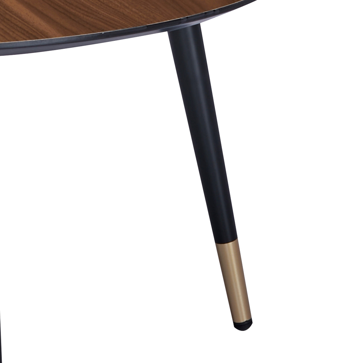 Détail du pied de la table basse ronde MATIS diamètre 80 cm en finition mélaminé imitation noyer